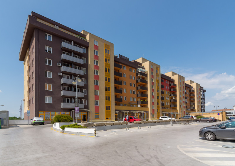 Veľký 1-izb. byt - Vyšehradská ul.